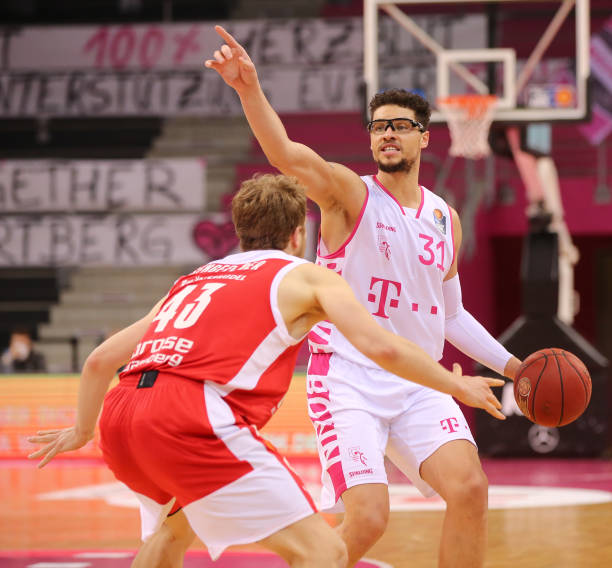 但也存在着 但也存在着