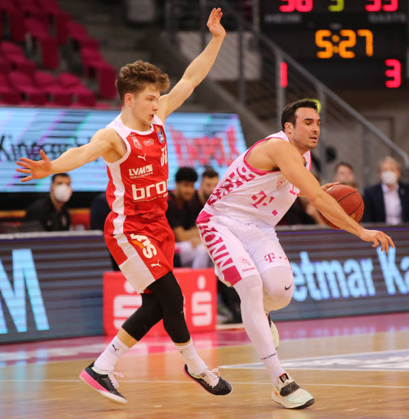 定了积极的 定了积极的