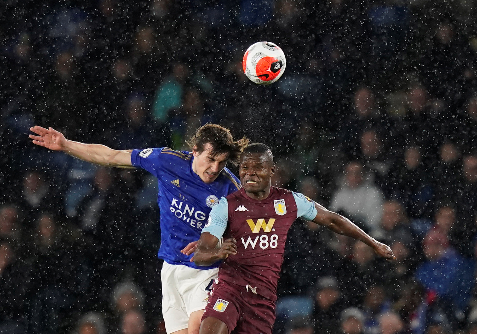 集的后防线 集的后防线